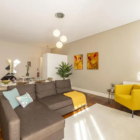 Cardosas Square Living 公寓