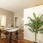 Διαμέρισμα Cardosas Square Living *