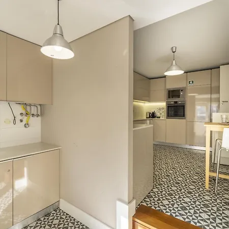 Cardosas Square Living