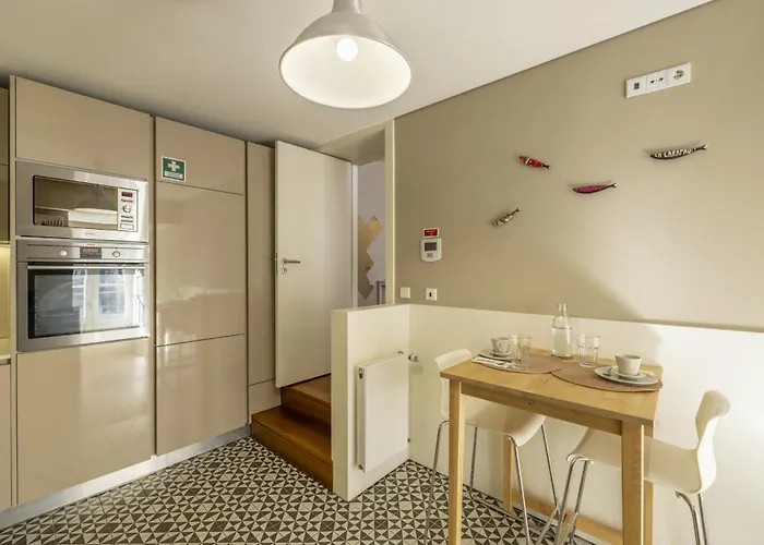 Cardosas Square Living Daire Porto